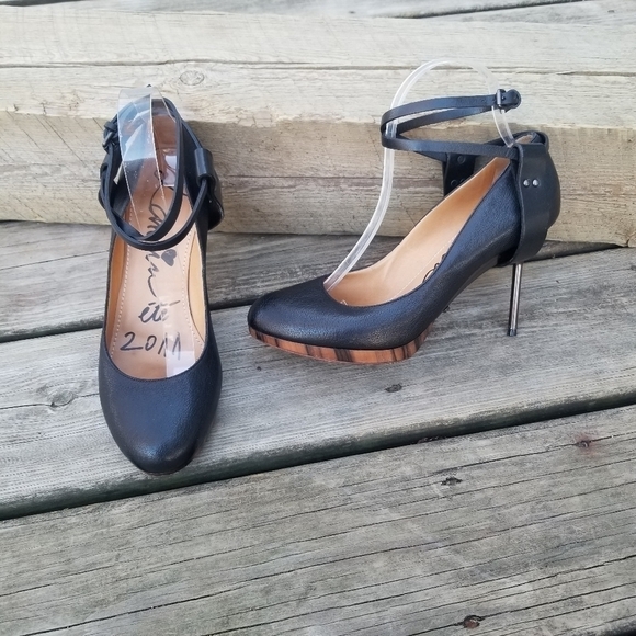 Lanvin 2011 Collection Black Leather Wrap Ankle Strap Platform Pumps 40 9.5 - Picture 2 of 10